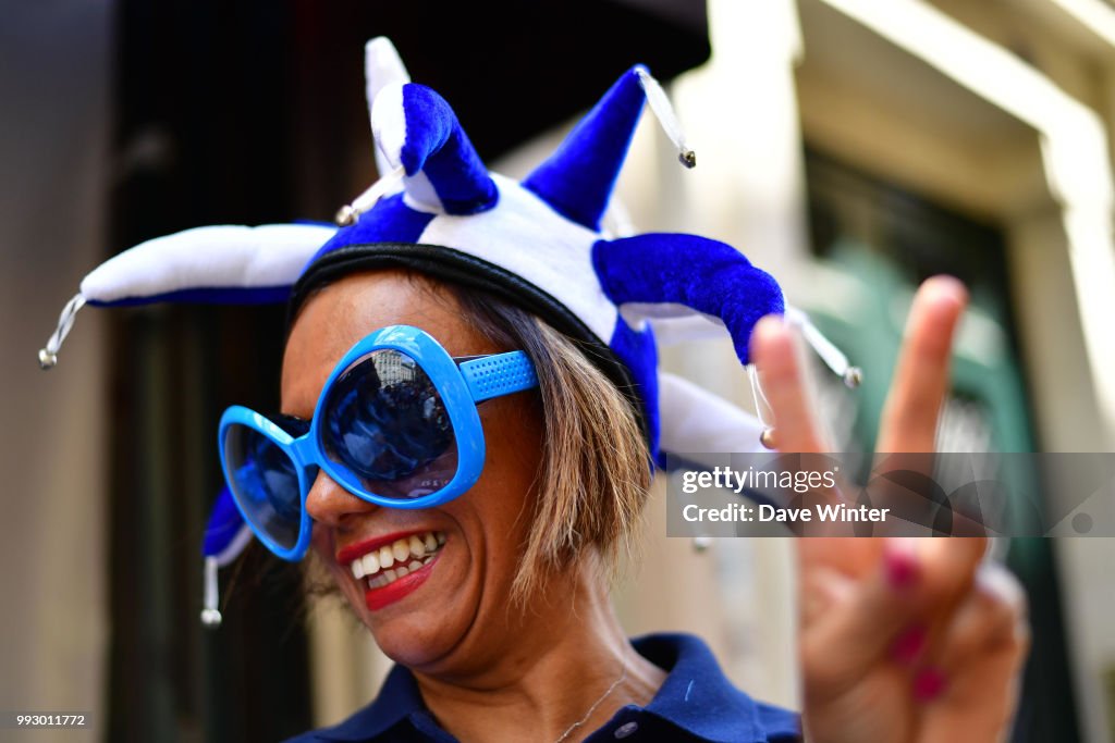Sports Bar stock images